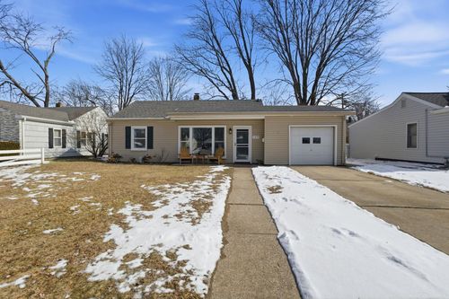 1419 Minnesota Ave, Marysville, MI, 48040-1621 | Card Image