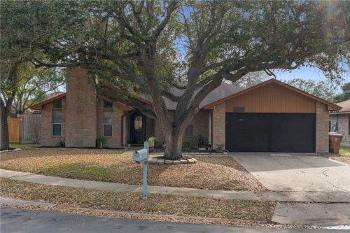 11609 Indio Creek Cir, Corpus Christi, TX, 78410-3735 | Card Image