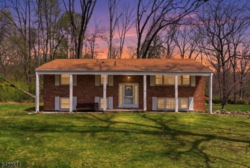 13 Firetower Rd, Budd Lake, NJ, 07828-1103 | Card Image