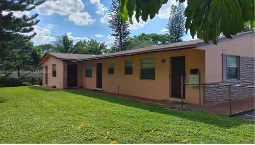 apt-3-5210 Nw 16th St, Lauderhill, FL, 33313-5485 | Card Image