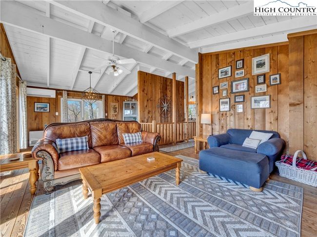 222 Grassy Gap Loop Rd, House other with 3 bedrooms, 3 bathrooms and null parking in Beech Mountain NC | Image 11