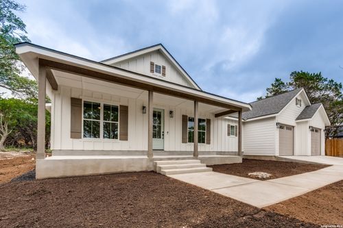 128 Mountain View Trl, Boerne, TX, 78006-3857 | Card Image