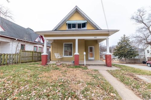 1802 S 24th St, Saint Joseph, MO, 64507-1443 | Card Image