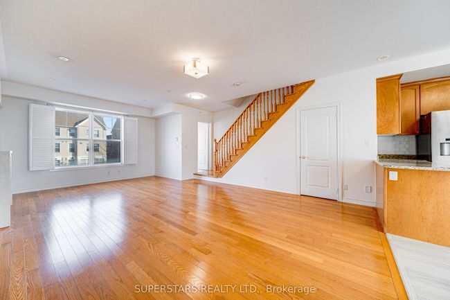 69 Cathedral High St, House attached with 5 bedrooms, 4 bathrooms and 2 parking in Markham ON | Image 4