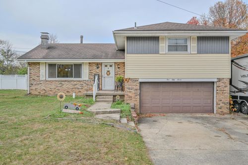 557 Vale Rd, Springfield, OH, 45504-3728 | Card Image