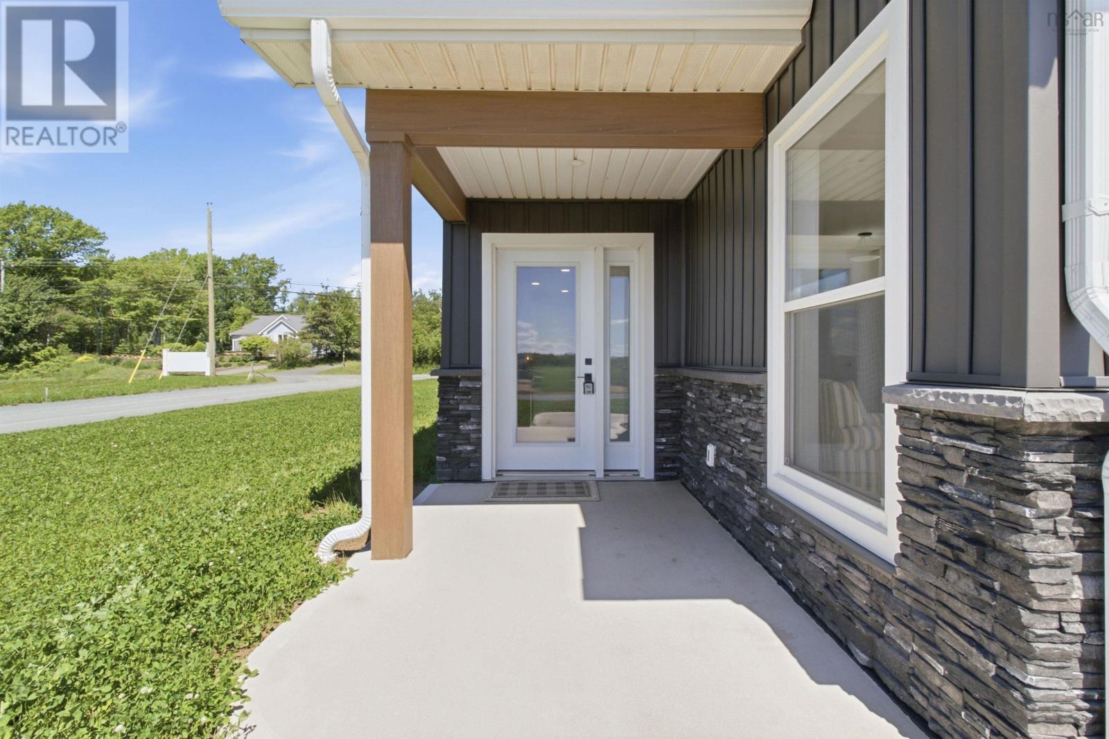 Residential in Pictou 5