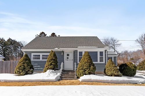 6 Meadowbrook Dr, West Boylston, MA, 01583-2327 | Card Image