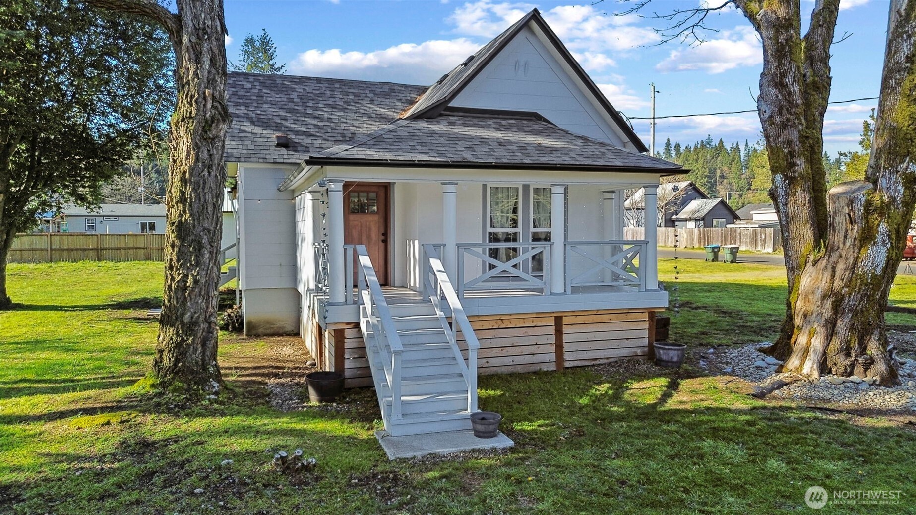 Residential in Bucoda 5