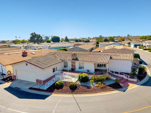 75 Poinsettia Gardens Dr, Ventura, CA, 93004-3326 | Card Image