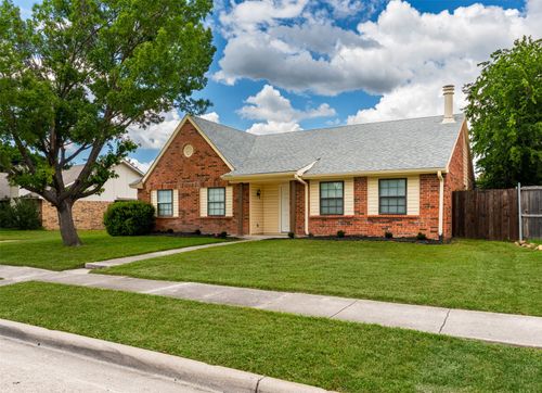 4500 Larner St, The Colony, TX, 75056-3192 | Card Image