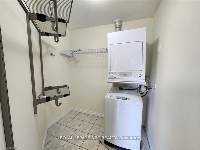 812 - 135 James St S, Condo with 2 bedrooms, 2 bathrooms and null parking in Hamilton ON | Image 10