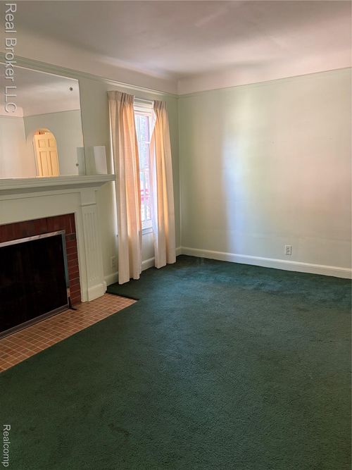 16232 Mansfield St, Detroit, MI, 48235-3629 | Card Image