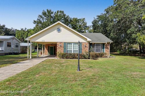 1315 Martin St, Pascagoula, MS, 39581-2344 | Card Image