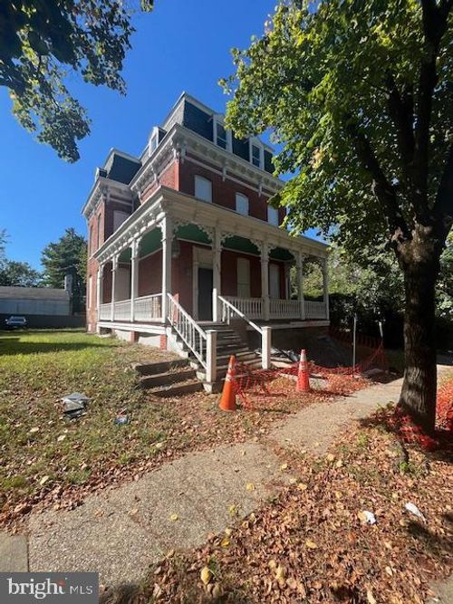 4213 Massachusetts Ave, BALTIMORE, MD, 21229-3515 | Card Image