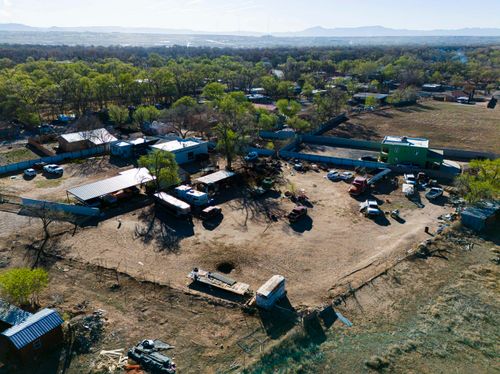 2255 Perry Road Sw, Albuquerque, NM, 87105 | Card Image