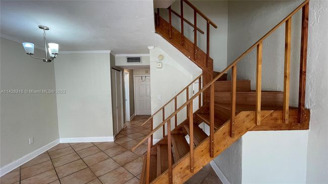 APT-1024 - 8650 Sw 67 Th Ave, Condo with 2 bedrooms, 3 bathrooms and null parking in Pinecrest FL | Image 10