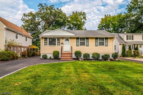 58 Jordan Rd, Colonia, NJ, 07067-1006 | Card Image