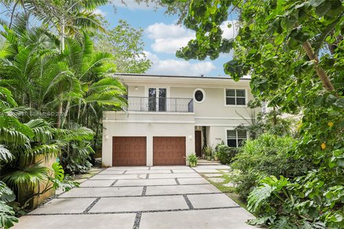 7830 Sw 48th Ct, Miami, FL, 33143-6131 | Card Image