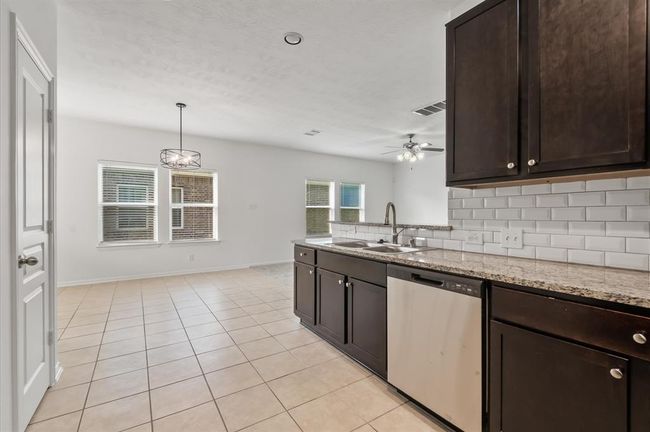 10 Garden Ridge Ct, House other with 4 bedrooms, 3 bathrooms and 2 parking in Manvel TX | Image 9
