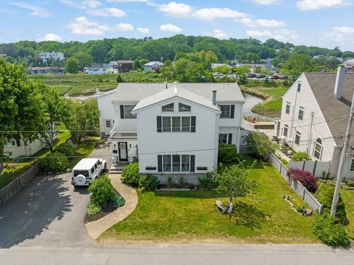 6 Rio Dr, Gloucester, MA, 01930-3131 | Card Image