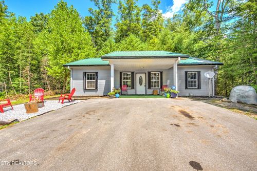 1320 Old Hag Hollow Way, Sevierville, TN, 37876-6685 | Card Image