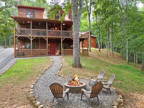 156 Bruce Mountain Spur, Morganton, GA, 30560-1415 | Card Image