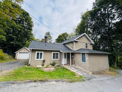 119 Linwood St, Honesdale, PA, 18431-1523 | Card Image