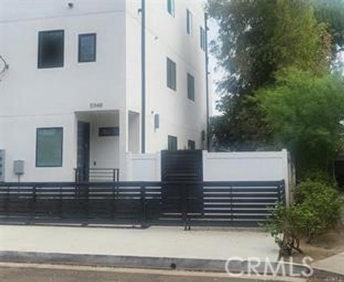 5948 Cantaloupe Ave, Sherman Oaks, CA, 91401-5804 | Card Image