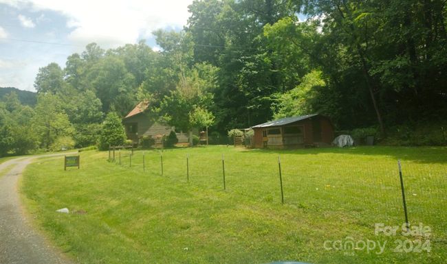 47 Country Creek Dr, House other with 2 bedrooms, 2 bathrooms and null parking in Sylva NC | Image 18
