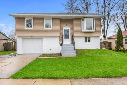 741 Yates Ave, Romeoville, IL, 60446-1435 | Card Image