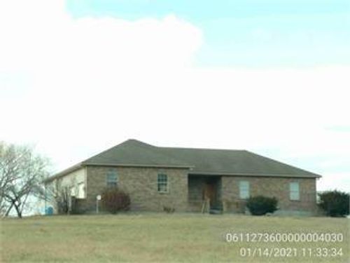 33270 Switzer Rd, Paola, KS, 66071-6285 | Card Image