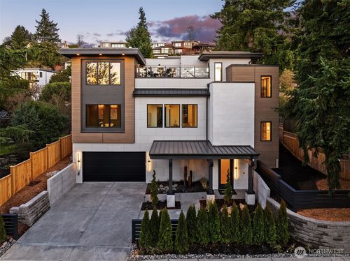 5808 Lakeview Drive, Kirkland, WA, 98033 | Card Image