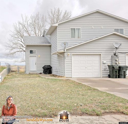1244 Riverbend Dr, Douglas, WY, 82633-2047 | Card Image