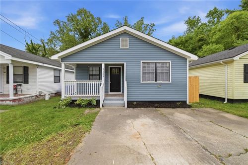 2103 Vermont Ave, Suffolk, VA, 23434-3159 | Card Image