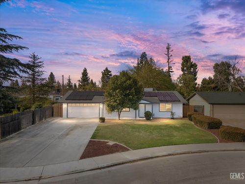 513 River Oaks Dr, Bakersfield, CA, 93309-2848 | Card Image