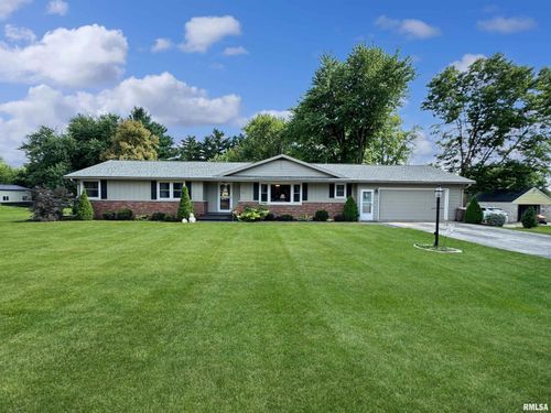 519 E Robinson St, Goodfield, IL, 61742-9613 | Card Image