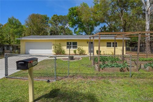 8467 W Doe Ln, HOMOSASSA, FL, 34448-4219 | Card Image