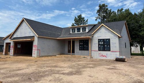 9924 Garner Ln, Freeland, MI, 48623-8923 | Card Image