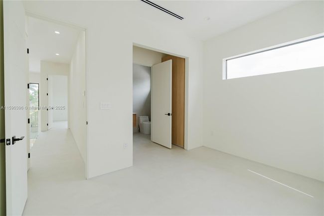 549 East Dr, House other with 4 bedrooms, 4 bathrooms and null parking in Miami Springs FL | Image 45