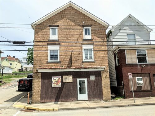 301 Brown St, Everson, PA, 15631-1001 | Card Image