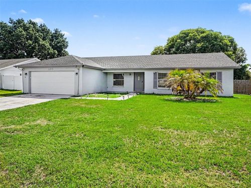 105 Harness Ln, Kissimmee, FL, 34743-7746 | Card Image
