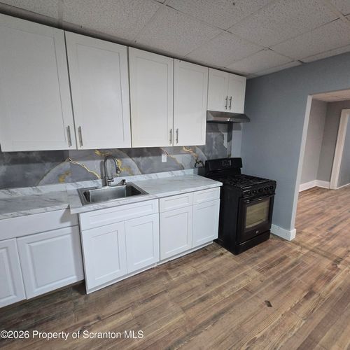 1-942 N Main Ave, Scranton, PA, 18508-2126 | Card Image