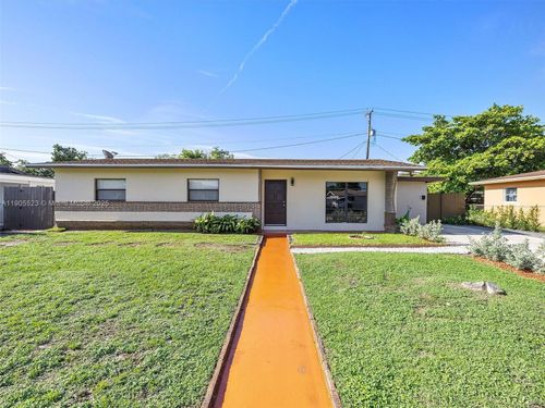 1-3840 Nw 176th St, Miami Gardens, FL, 33055-3840 | Card Image