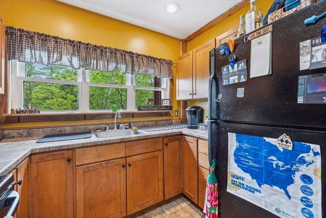 37 High St, House other with 4 bedrooms, 4 bathrooms and 10 parking in Bradford NH | Image 22