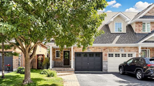 2048 Elmgrove Rd, Oakville, ON, L6M4Y5 | Card Image