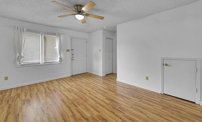 APT-122 - 1226 Baylor Ave, Condo with 2 bedrooms, 3 bathrooms and null parking in Waco TX | Image 6
