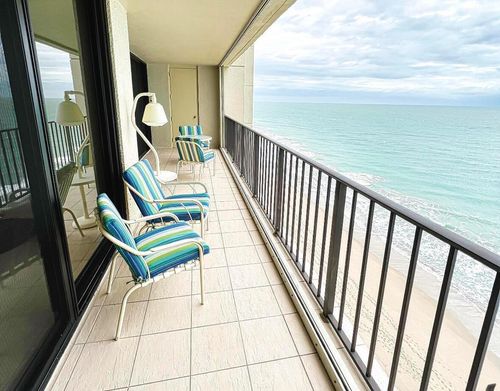 apt-1233-8750 S Ocean Dr, Jensen Beach, FL, 34957-2131 | Card Image