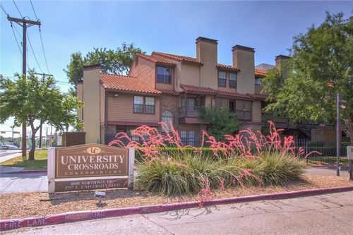apt-22r-5757 E University Blvd, Dallas, TX, 75206-4243 | Card Image