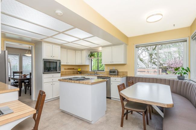 6230 Killarney Drive, House other with 4 bedrooms, 3 bathrooms and 8 parking in Surrey BC | Image 10