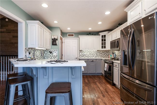 8408 Locust Dr, Home with 4 bedrooms, 3 bathrooms and null parking in Charlestown IN | Image 21